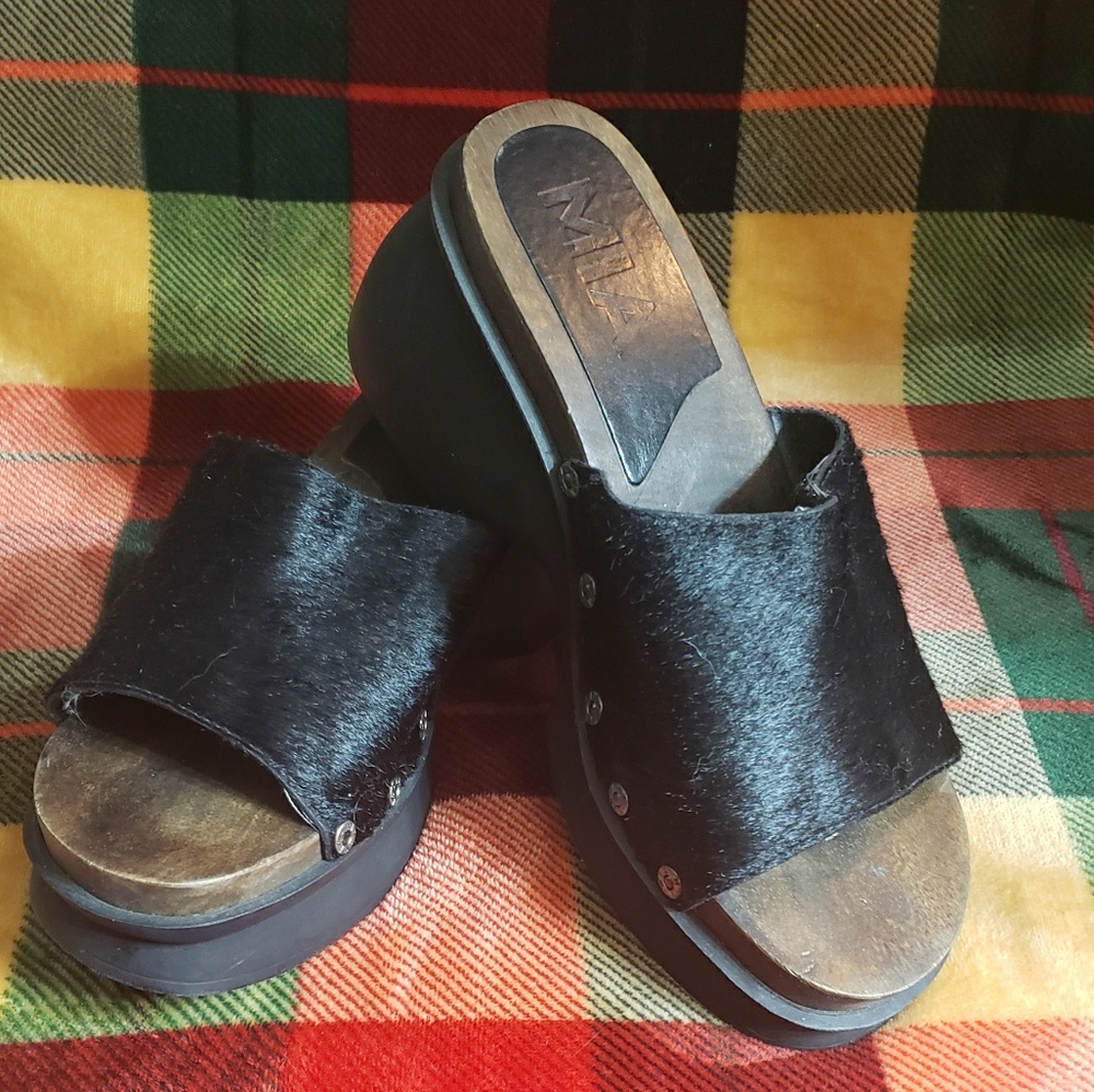 MIA real cow hide clogs